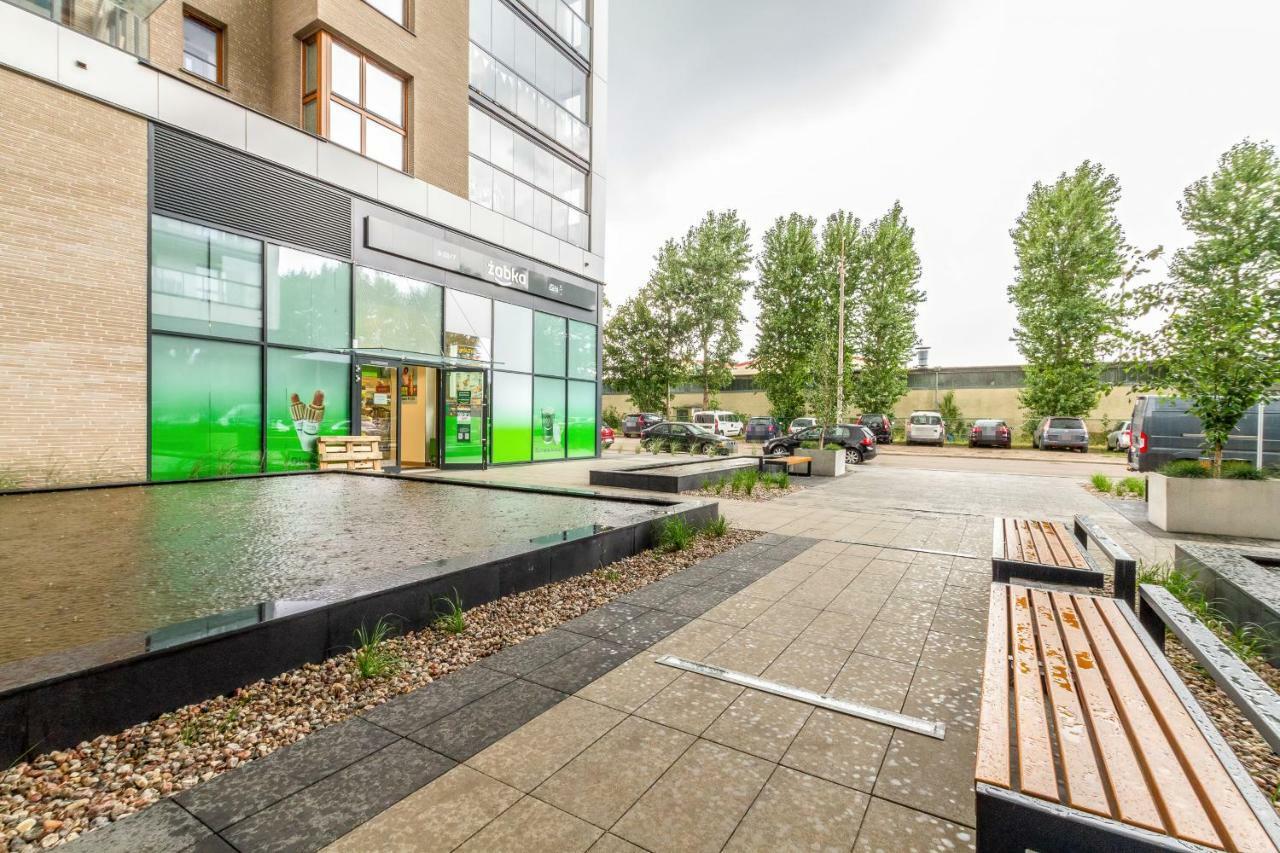 Apartments Zajezdnia Wrzeszcz Gdansk Grudziadzka By Noclegi Renters Eksteriør bilde